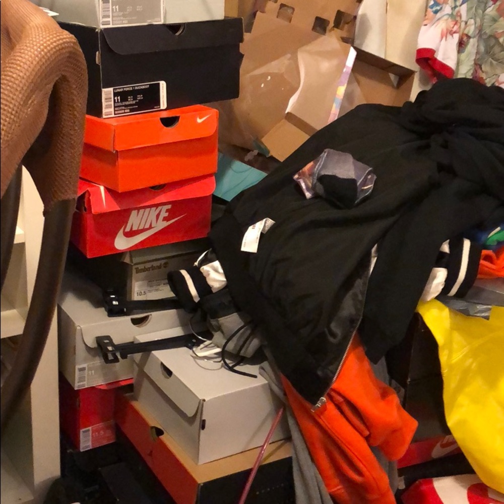 Meet your Posher, Shoe